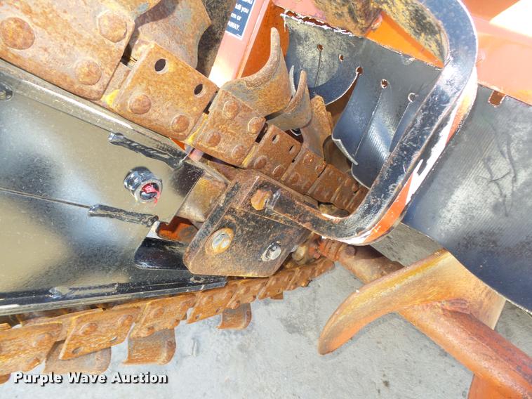 image for item L4124 1995 Ditch Witch 3500 trencher