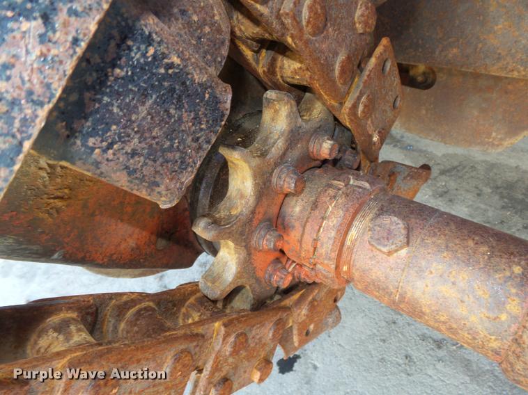 image for item L4124 1995 Ditch Witch 3500 trencher