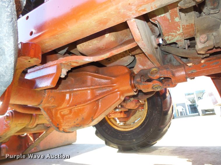 image for item L4124 1995 Ditch Witch 3500 trencher