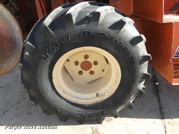 image for item L4124 1995 Ditch Witch 3500 trencher