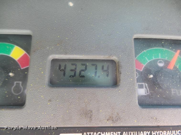 image for item L4147 2006 Bobcat S250 skid steer