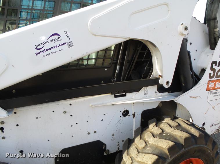 image for item L4147 2006 Bobcat S250 skid steer