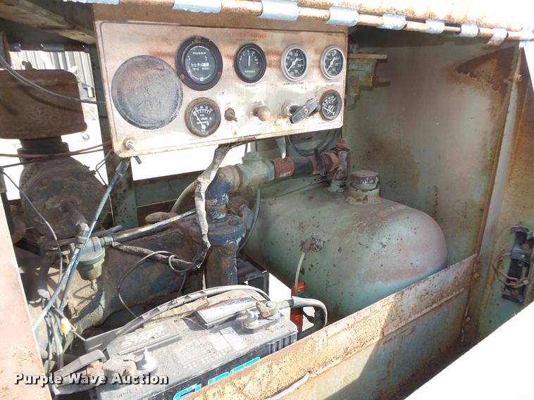 image for item L4188 1972 Gardner Denver 150 Rota Screw air compressor