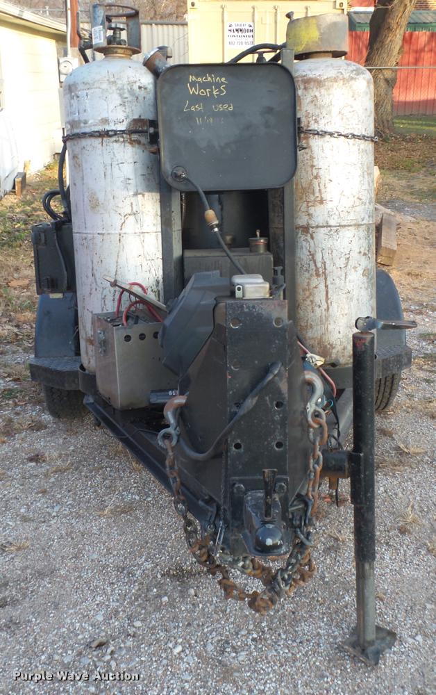 image for item L4190 Crafco EZ Pour 100 tar pot