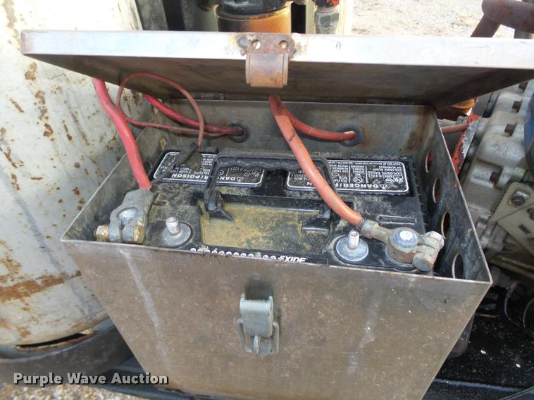 image for item L4190 Crafco EZ Pour 100 tar pot