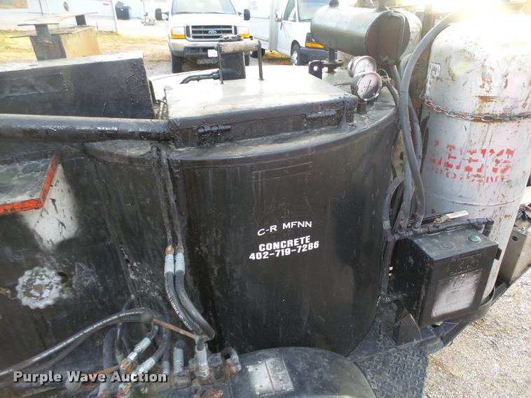 image for item L4190 Crafco EZ Pour 100 tar pot