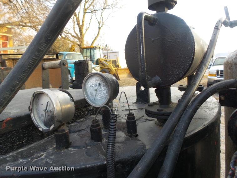 image for item L4190 Crafco EZ Pour 100 tar pot