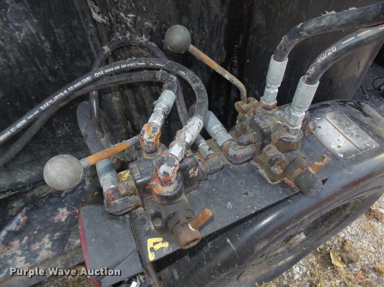 image for item L4190 Crafco EZ Pour 100 tar pot