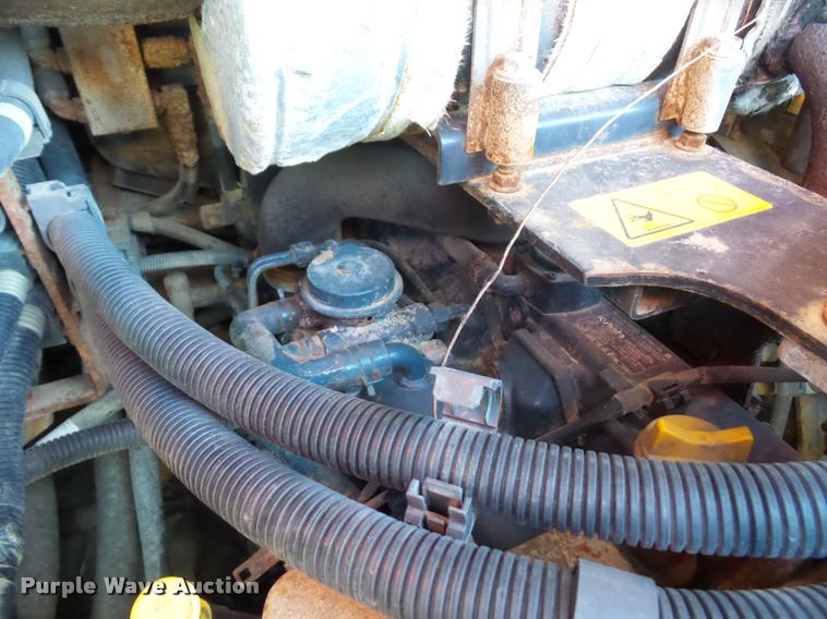 image for item L4462 2012 Kubota SVL75 skid steer