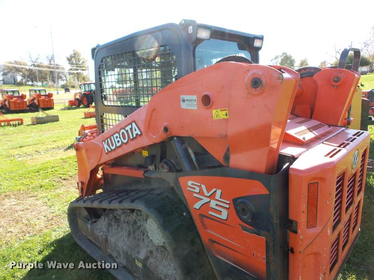 image for item L4462 2012 Kubota SVL75 skid steer