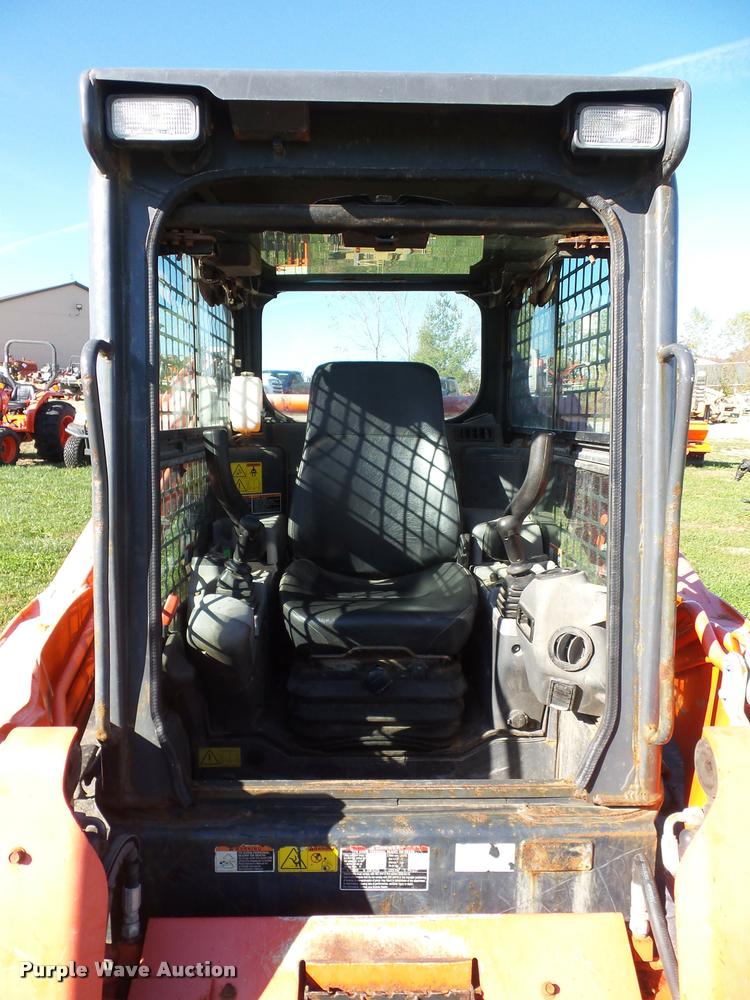 image for item L4462 2012 Kubota SVL75 skid steer