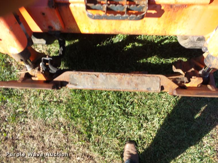 image for item L4462 2012 Kubota SVL75 skid steer