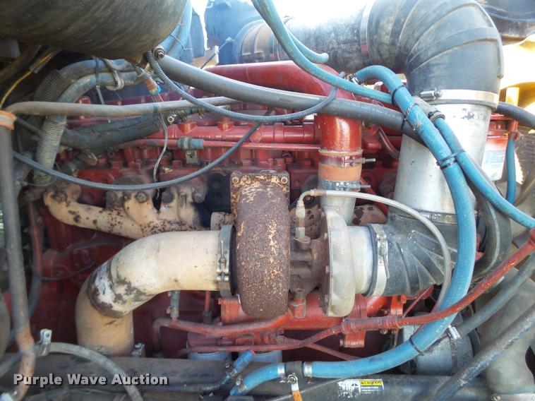 image for item BZ9240 2001 Kenworth T2000 semi truck