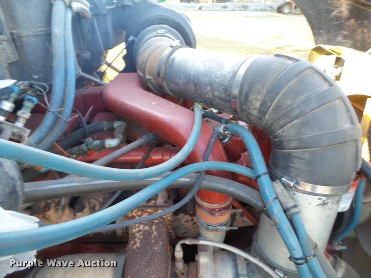 image for item BZ9240 2001 Kenworth T2000 semi truck