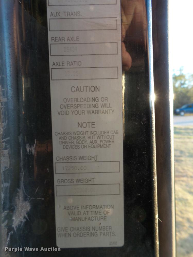 image for item BZ9240 2001 Kenworth T2000 semi truck