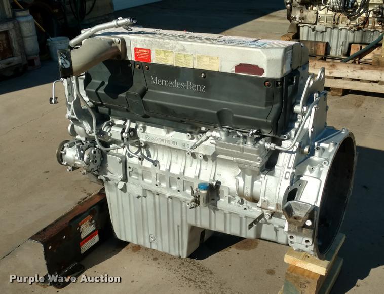 image for item DA4405 2003 Mercedes Benz 781 C.I.D. six cylinder diesel engine