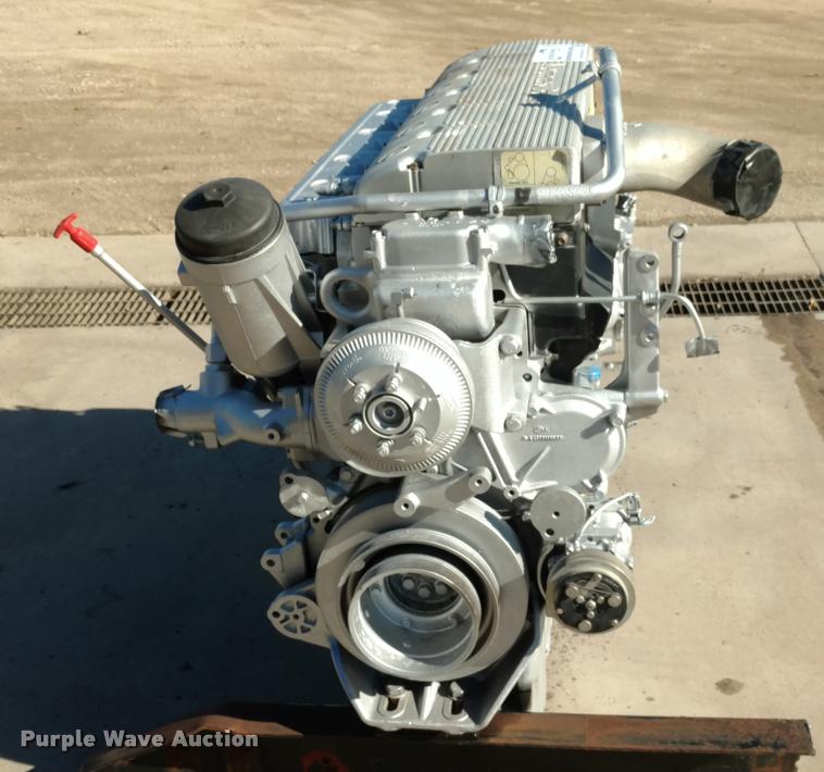image for item DA4405 2003 Mercedes Benz 781 C.I.D. six cylinder diesel engine