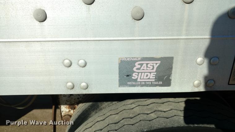 image for item DA4407 1994 Fruehauf dry van trailer