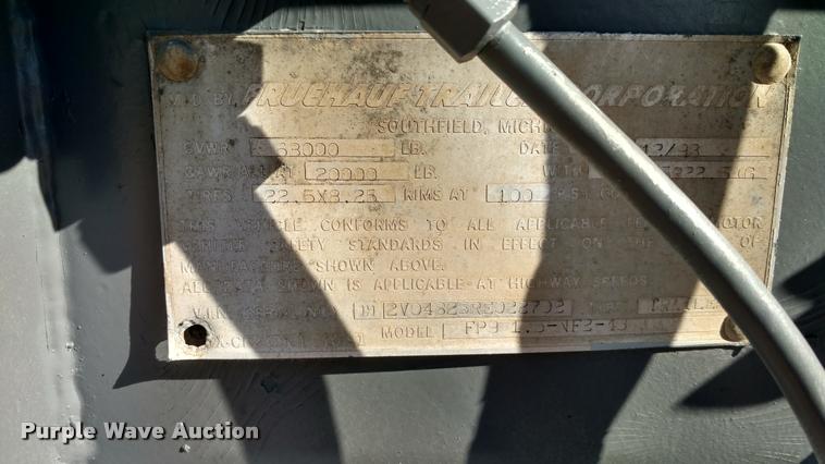 image for item DA4407 1994 Fruehauf dry van trailer