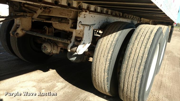 image for item DA4411 1988 Strick dry van trailer