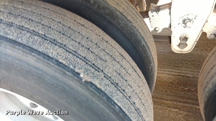 image for item DA4411 1988 Strick dry van trailer