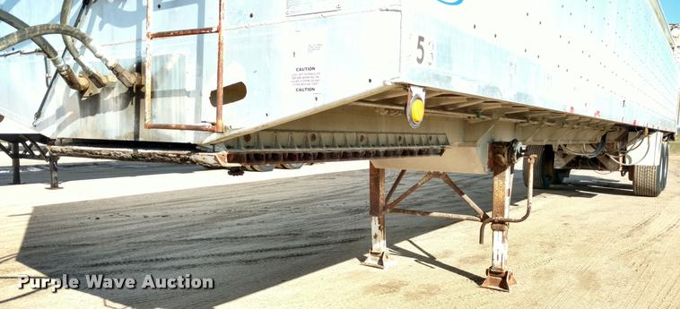 image for item DA4412 1995 Ledwell feed delivery trailer