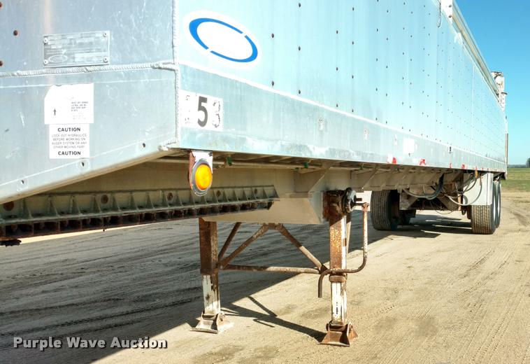 image for item DA4412 1995 Ledwell feed delivery trailer