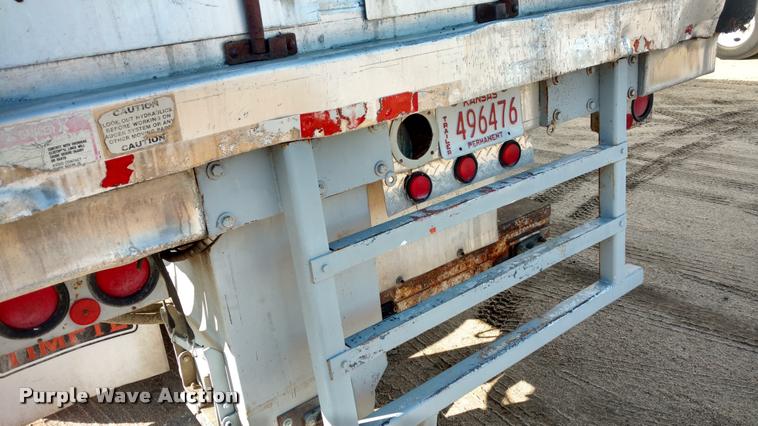 image for item DA4412 1995 Ledwell feed delivery trailer