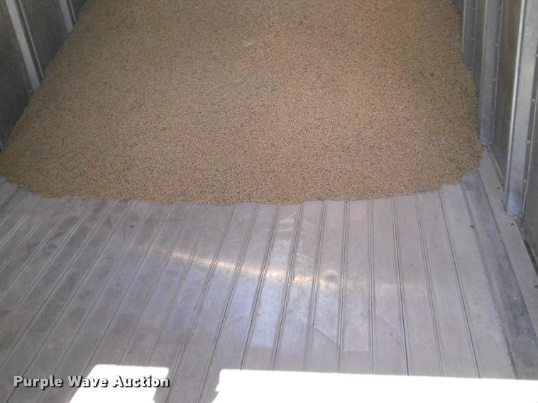 image for item DA4412 1995 Ledwell feed delivery trailer