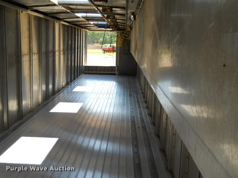 image for item DA4412 1995 Ledwell feed delivery trailer