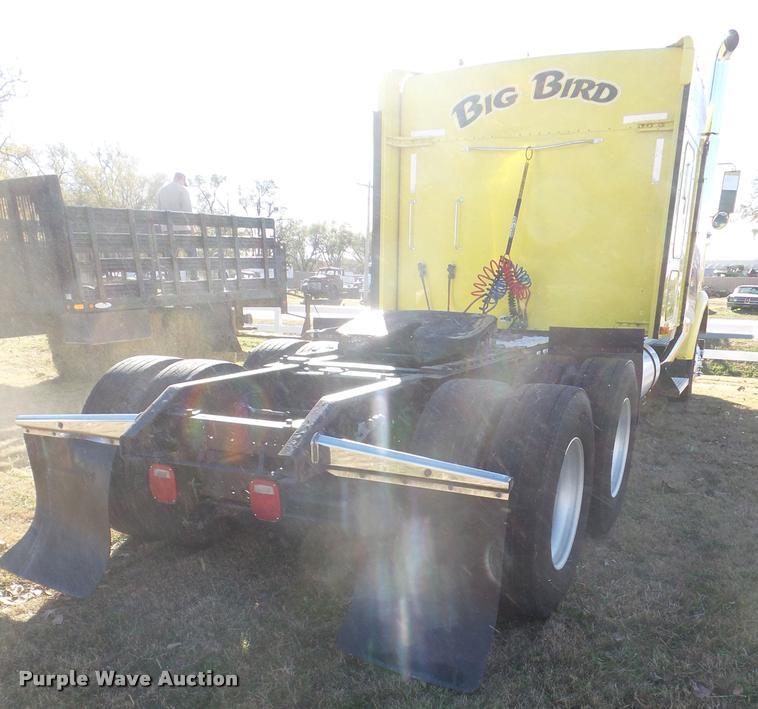 image for item DA5015 2004 Kenworth W900 semi truck