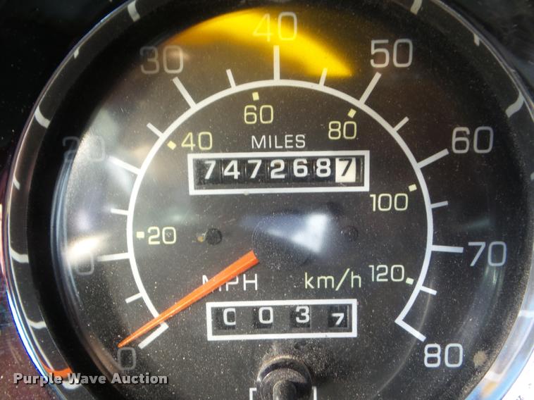 image for item DA5015 2004 Kenworth W900 semi truck