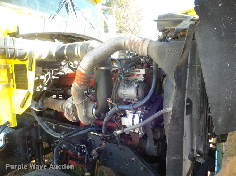 image for item DA5015 2004 Kenworth W900 semi truck