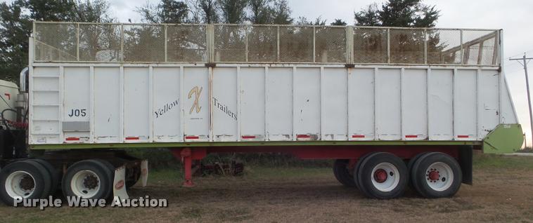 image for item DA5032 2006 Yellow X Trailers live bottom trailer