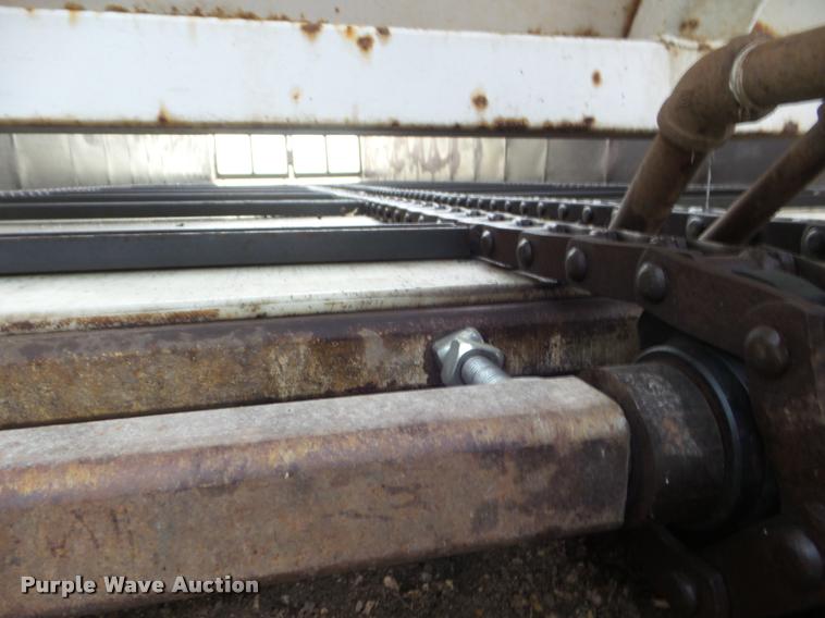 image for item DA5032 2006 Yellow X Trailers live bottom trailer