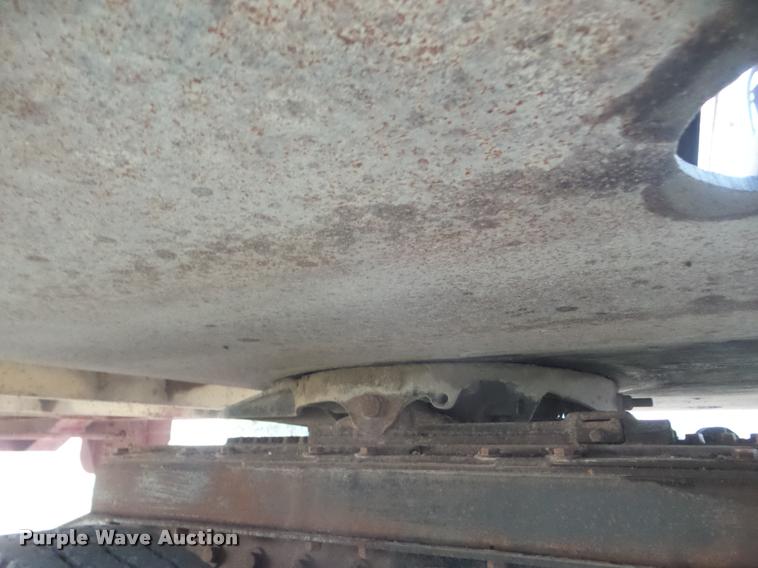 image for item DA5032 2006 Yellow X Trailers live bottom trailer