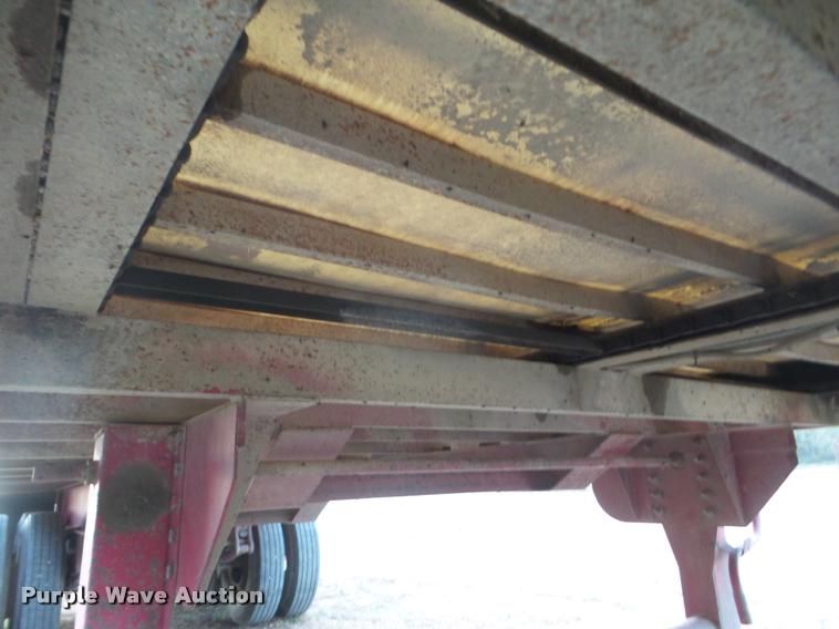 image for item DA5032 2006 Yellow X Trailers live bottom trailer