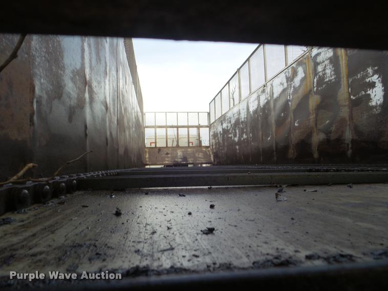 image for item DA5032 2006 Yellow X Trailers live bottom trailer