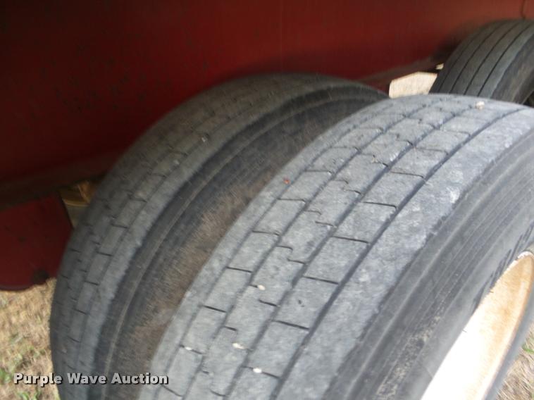 image for item DA5032 2006 Yellow X Trailers live bottom trailer