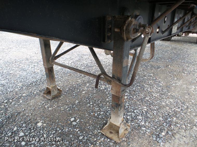 image for item DA8983 1995 Transcraft TL2000 W2 flatbed trailer