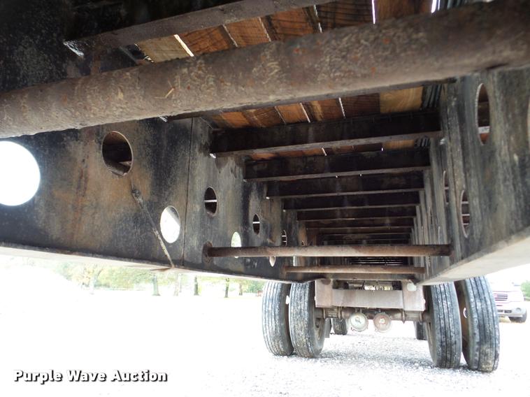 image for item DA8983 1995 Transcraft TL2000 W2 flatbed trailer