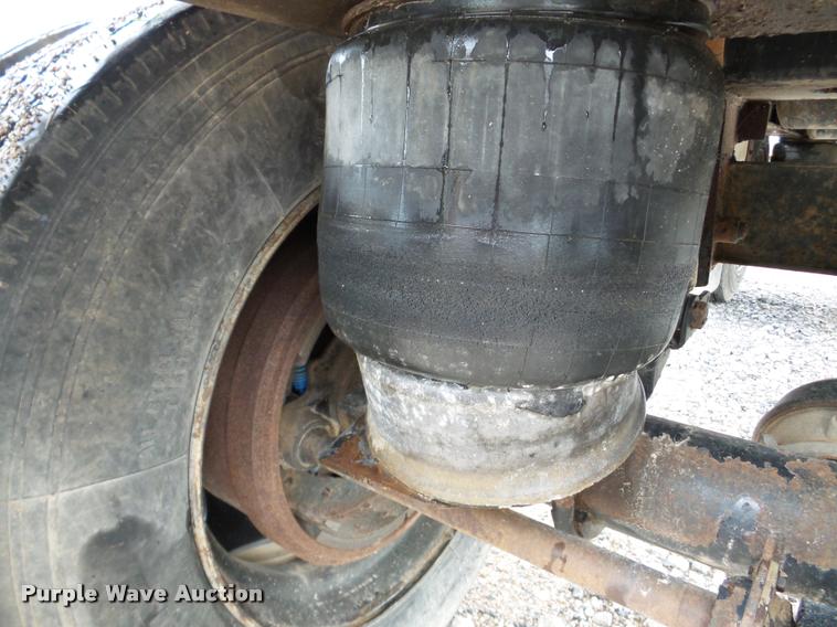 image for item DA8983 1995 Transcraft TL2000 W2 flatbed trailer