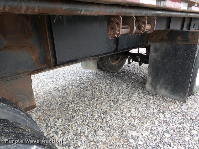 image for item DA8983 1995 Transcraft TL2000 W2 flatbed trailer