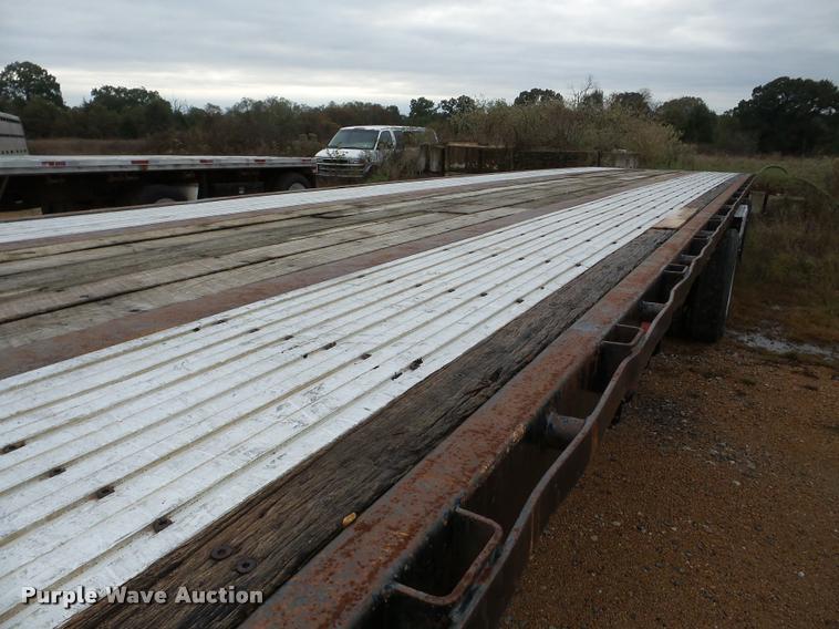 image for item DA8984 1997 Transcraft TL2000 W2 flatbed trailer