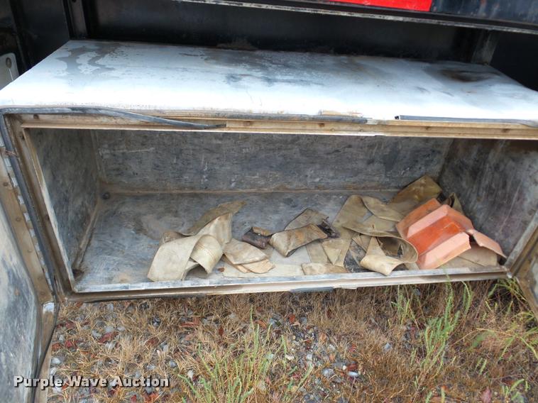 image for item DA8984 1997 Transcraft TL2000 W2 flatbed trailer