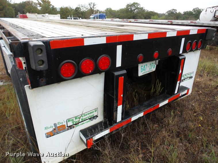 image for item DA8984 1997 Transcraft TL2000 W2 flatbed trailer