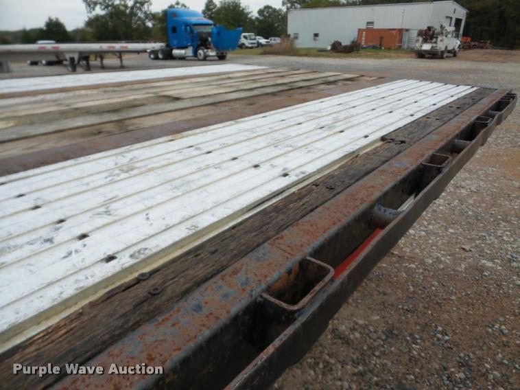 image for item DA8984 1997 Transcraft TL2000 W2 flatbed trailer