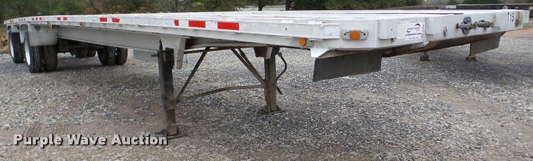 image for item DA8985 1995 Benson flatbed trailer