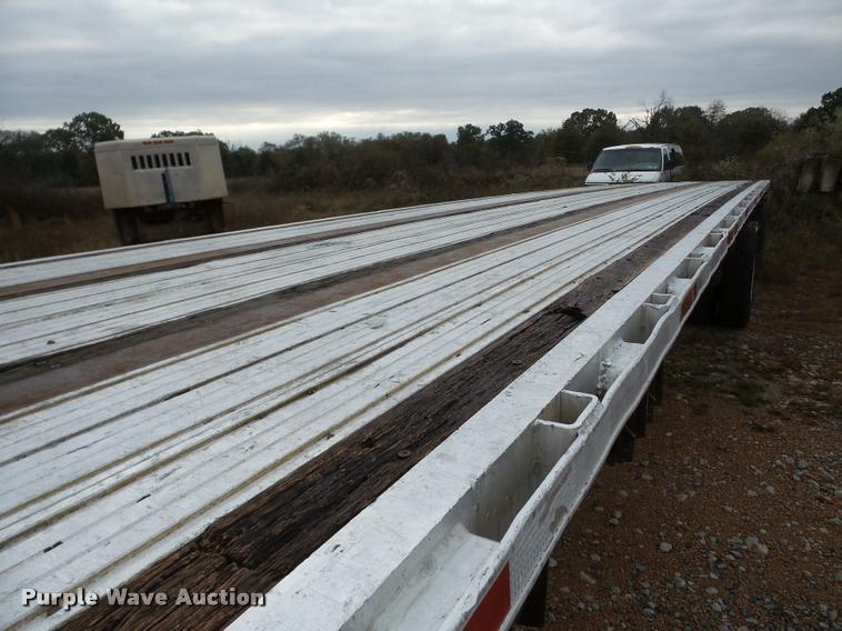 image for item DA8986 1998 Transcraft Eagle W2 flatbed trailer