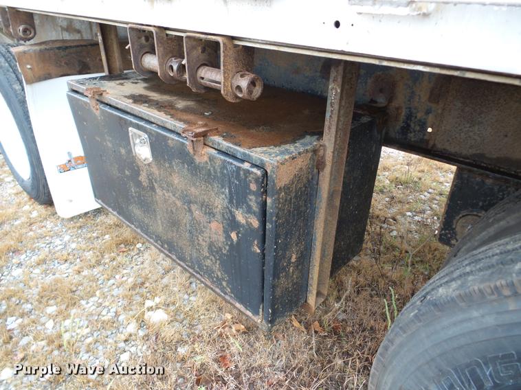 image for item DA8986 1998 Transcraft Eagle W2 flatbed trailer